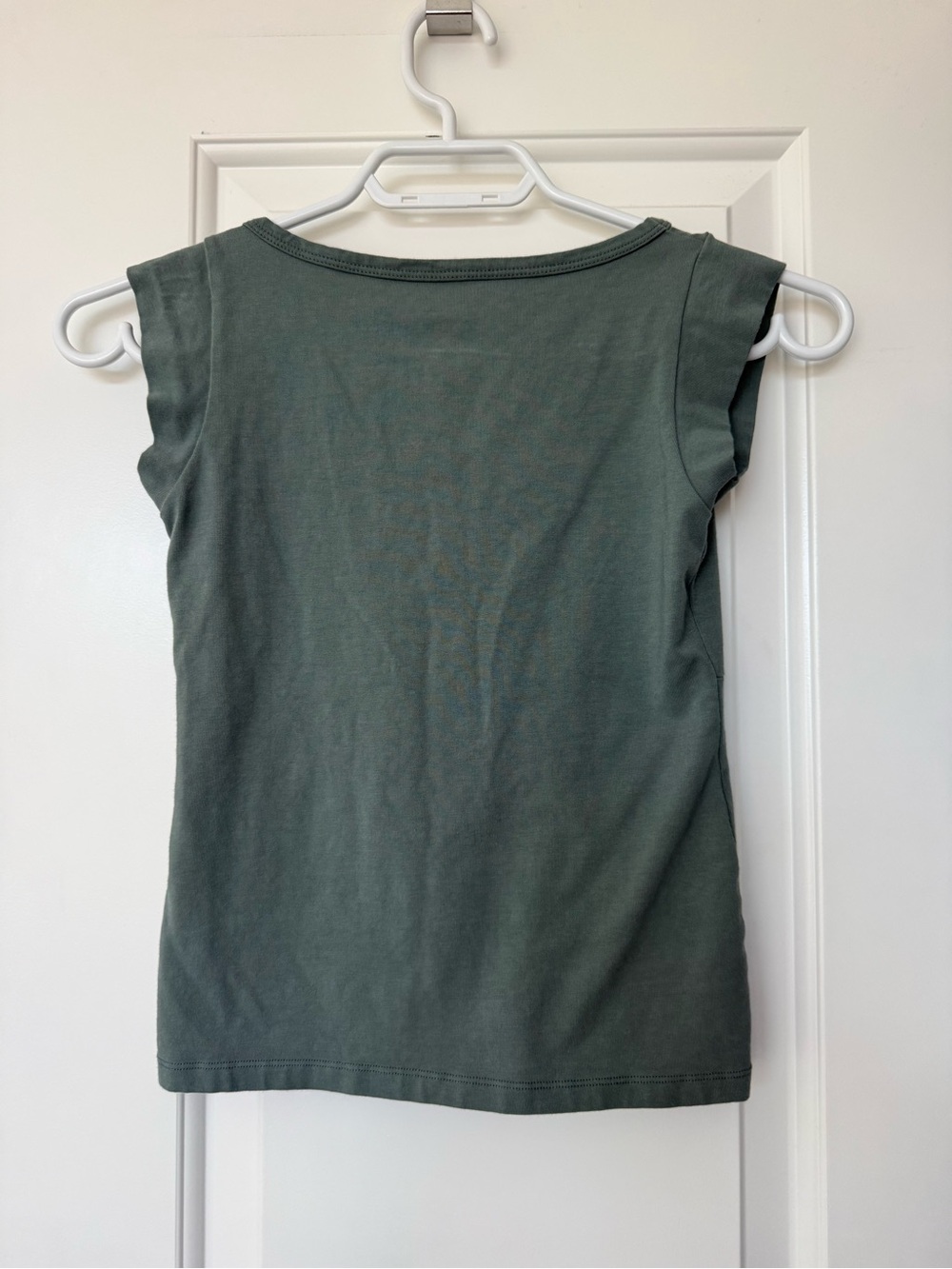 Brandy Melville t-shirt - Picture 2 of 3